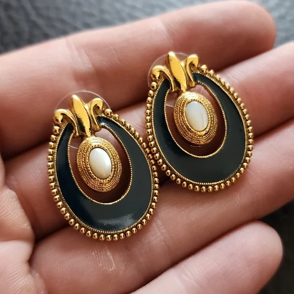 1928 earrings - Picture 5 of 8